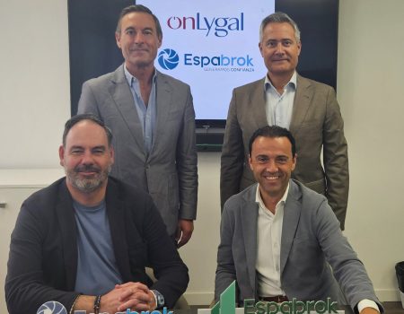 15-07-2025 OnLygal y Espabrok sellan su alianza de colaboración 15-07-2025 OnLygal y Espabrok sellan su alianza de colaboración