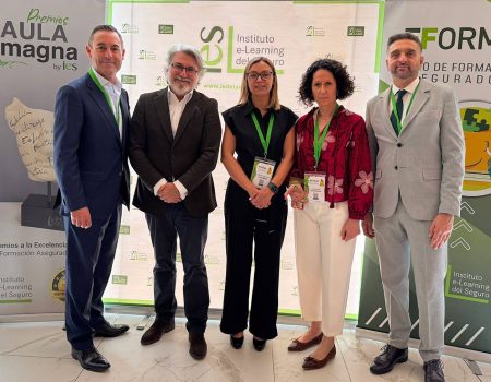 ESPABROK RECIBE PREMIO AULA DE ORO ESPABROK RECIBE PREMIO AULA DE ORO